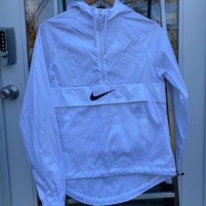 Women's Nike Wind Breaker